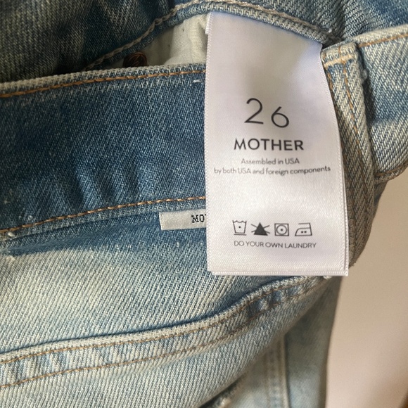 Mother Jean's Distressed, 'TomCat 26 high waist, straight leg, button fly, - Picture 3 of 6